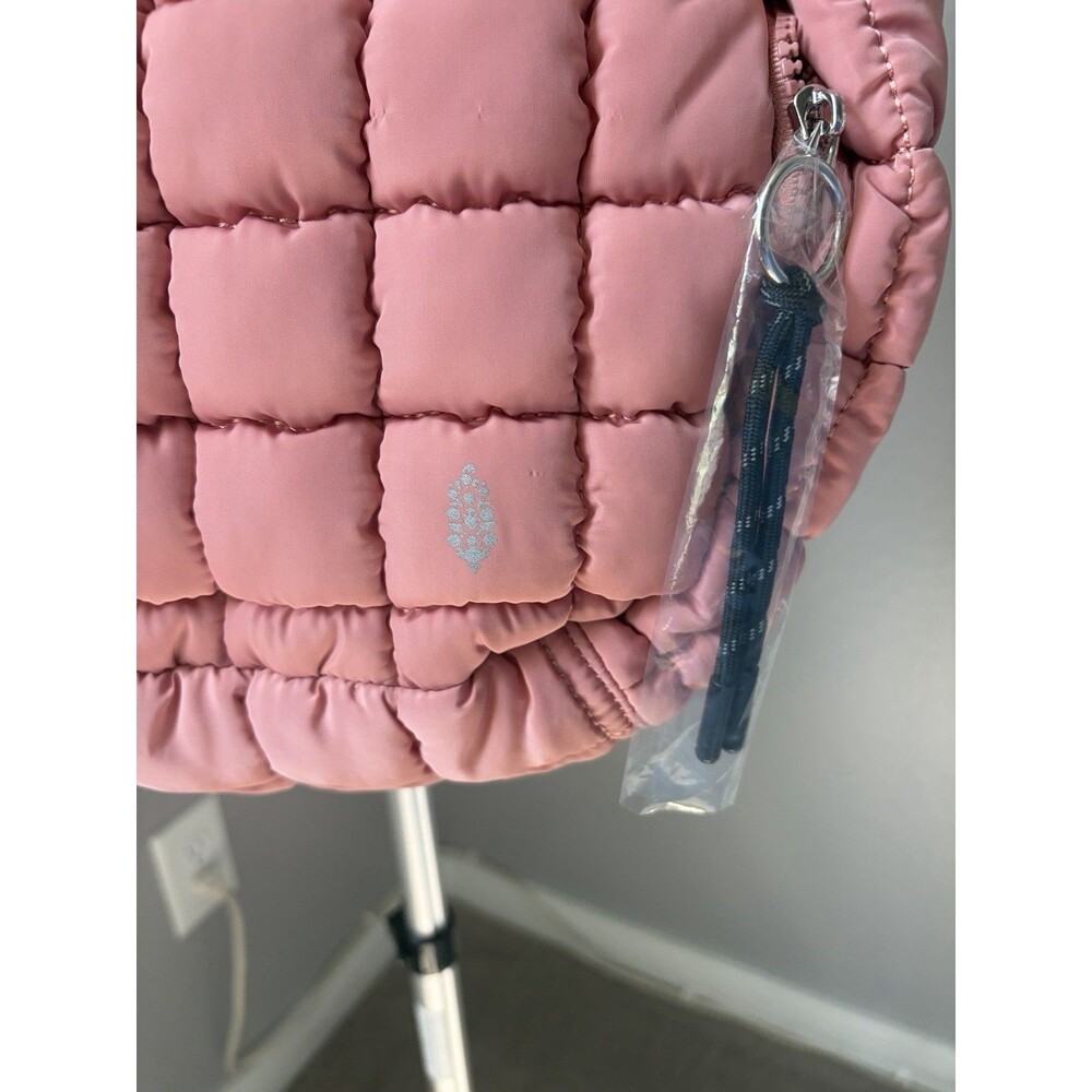FP Movement Quilted Baby Carryall Bag Ballet Slipper Pink NWT - Picture 3 of 8